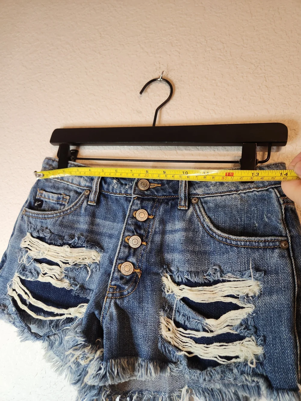 Kancan button-fly Women’s Distressed Denim Shorts Blue 33545 size XS